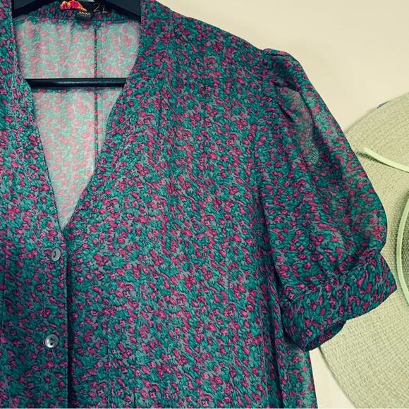 Forever 21 Floral Shear/See-Through Dressy Babydoll Tunic Blouse | Size: M - Picture 3 of 4